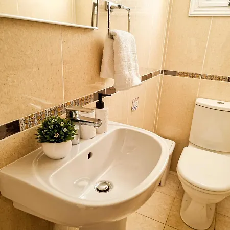 Villa Nissi Magnolia *