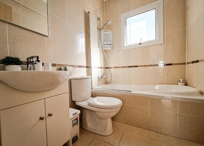 Βίλα Nissi Magnolia *